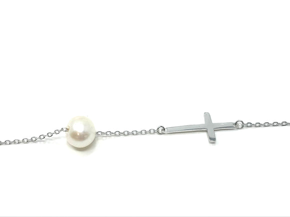 Cross with pearl bracelet