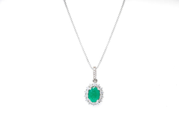 18k Emerald with diamonds